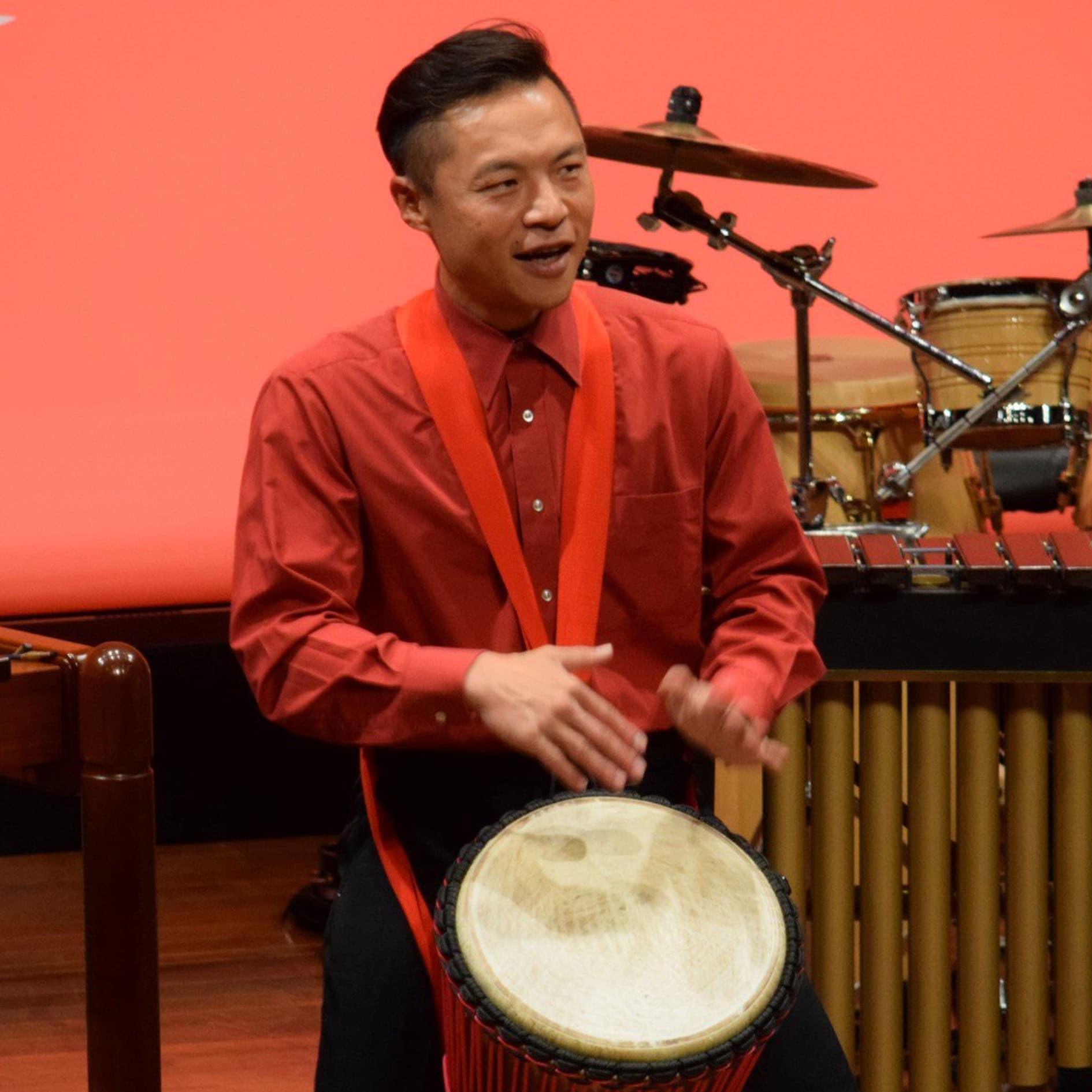  八戸市出身　打楽器奏者　鈴木和徳さん　40代の写真1