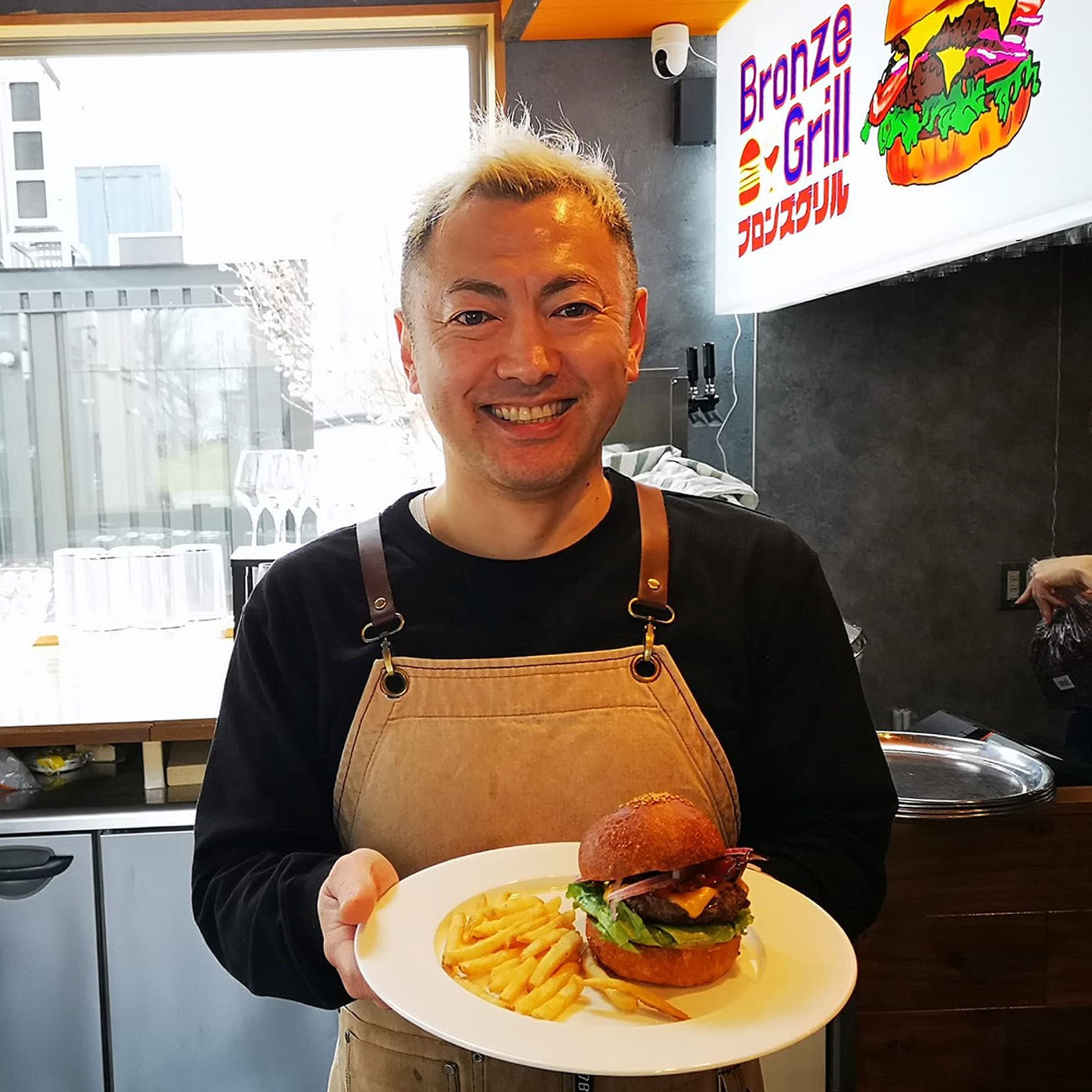 八戸市出身　澤内醸造　醸造長＆ブロンズグリル代表　澤内昭宏さん　40代の写真1