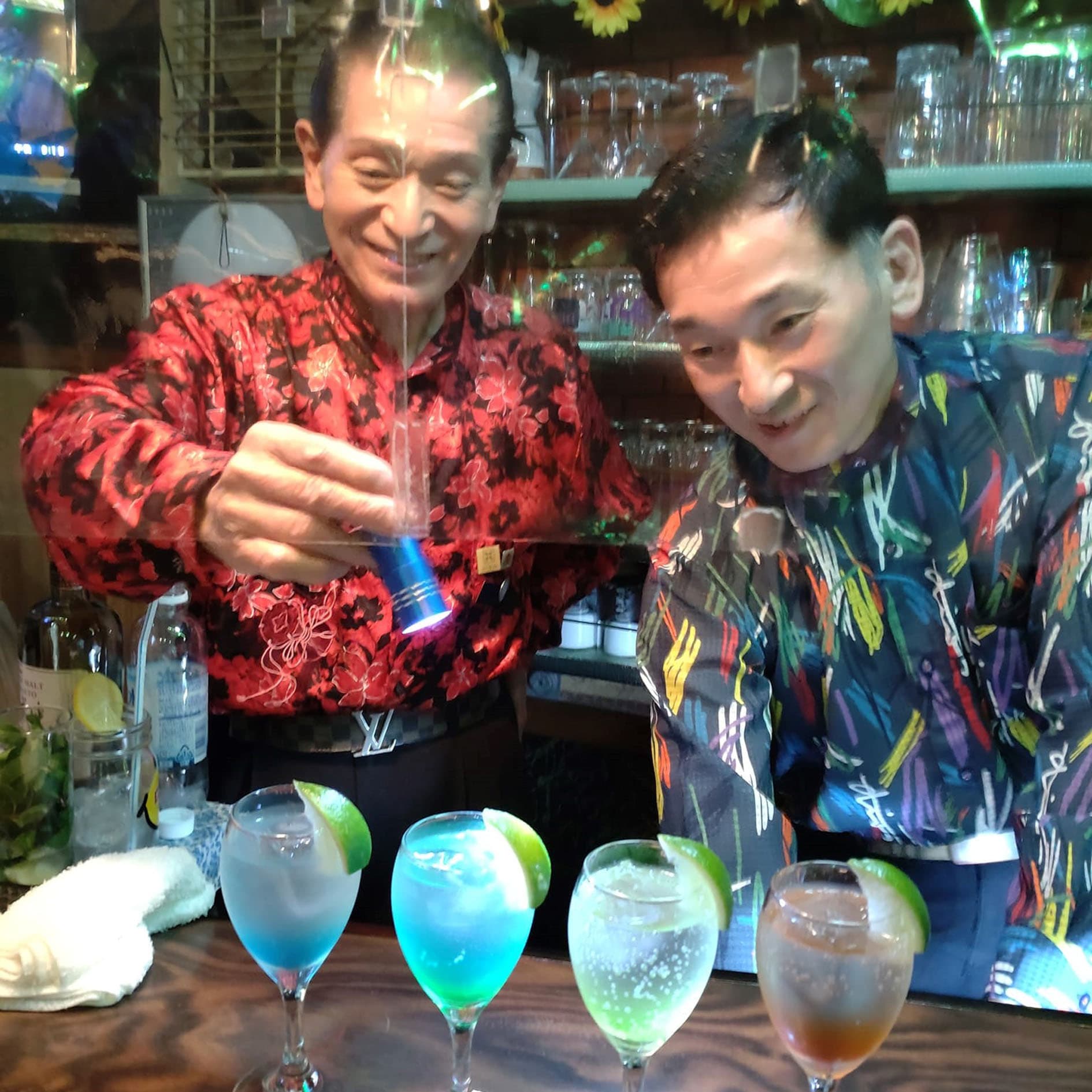 岩手県大槌町出身　洋酒喫茶「プリンス」　佐々木良蔵さん
愛知県一宮市出身　佐々木幸代さんの写真1