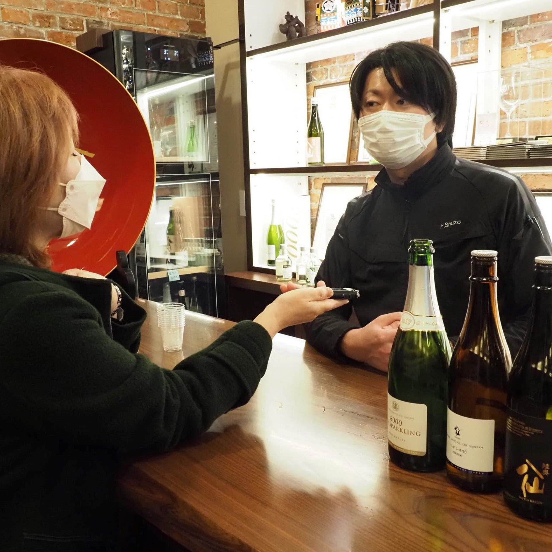 八戸出身　八戸酒造㈱専務　駒井秀介さん　信介さん　40代の写真3