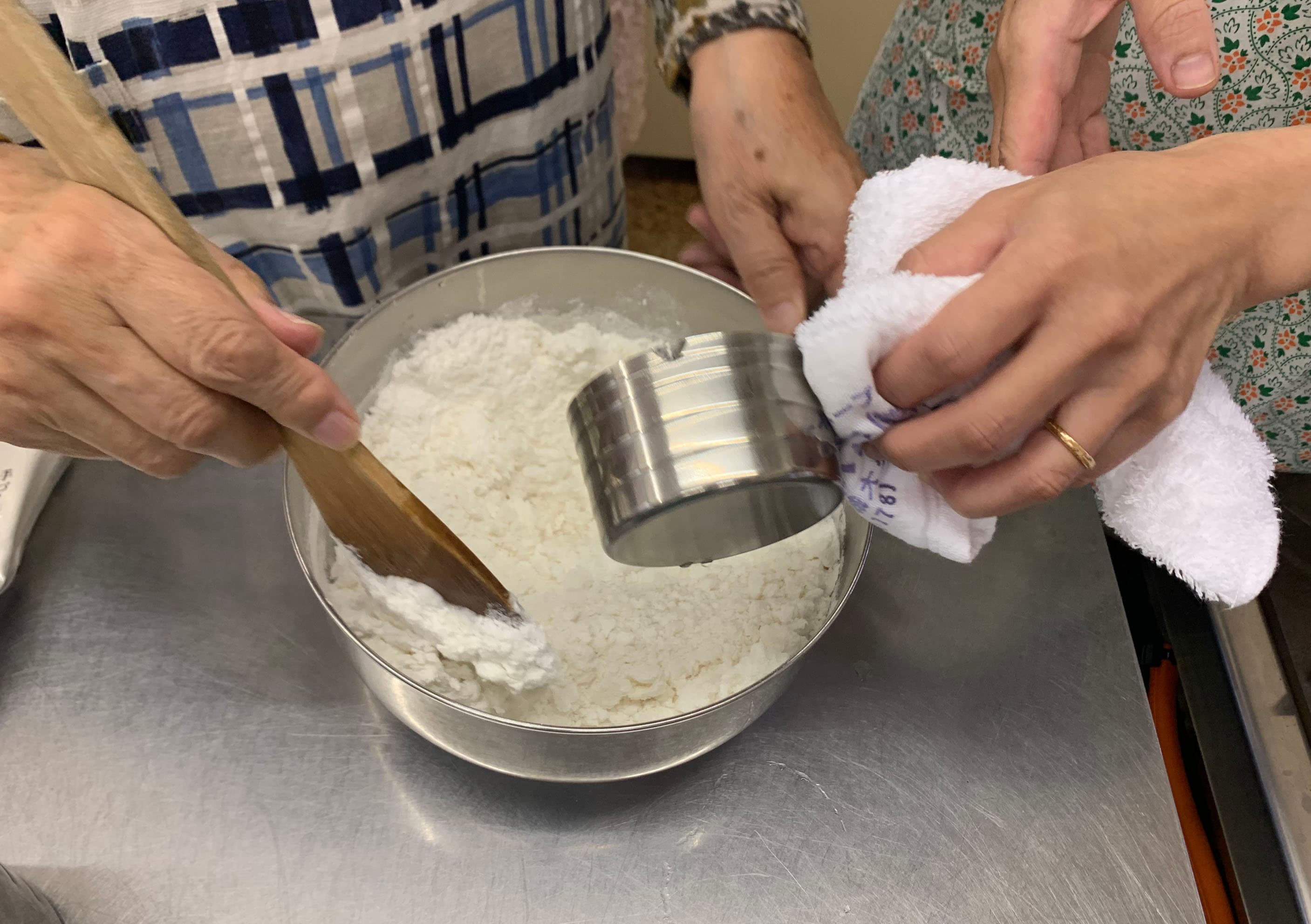 少し粉っぽいくらいで良い。